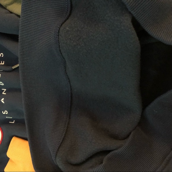 Guess x uo originals collection hoodie - Picture 4 of 5